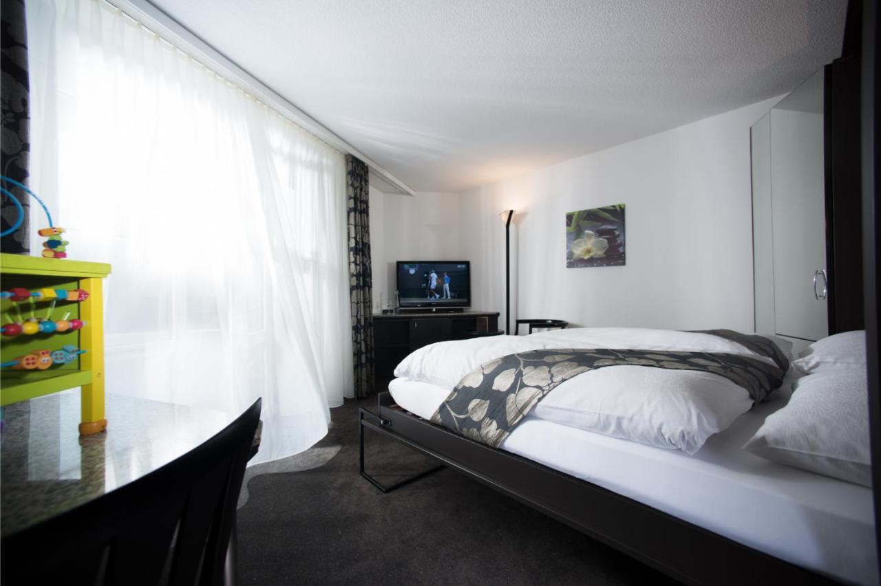 Grand Hotel Les Endroits La Chaux De Fonds Ngoại thất bức ảnh