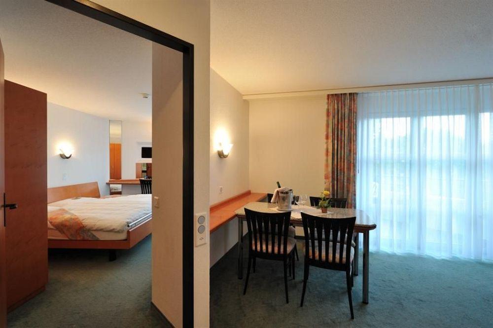 Grand Hotel Les Endroits La Chaux De Fonds Ngoại thất bức ảnh