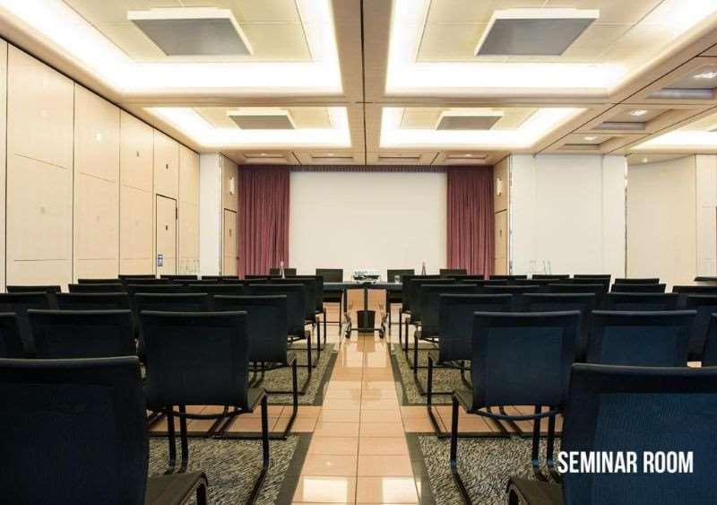 Grand Hotel Les Endroits La Chaux De Fonds Tiện nghi bức ảnh